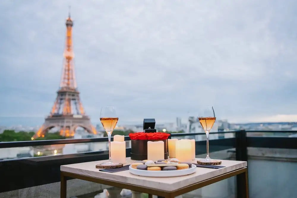 Date Night in Paris Box